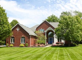 2564 Crane Creek Pkwy, Brecksville, OH 44141