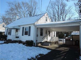 13 Collins Rd, Hamilton, NJ 08619