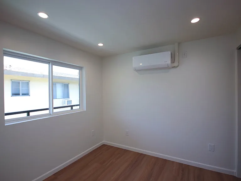 1170 Huntington Dr #C2 — Photo 16