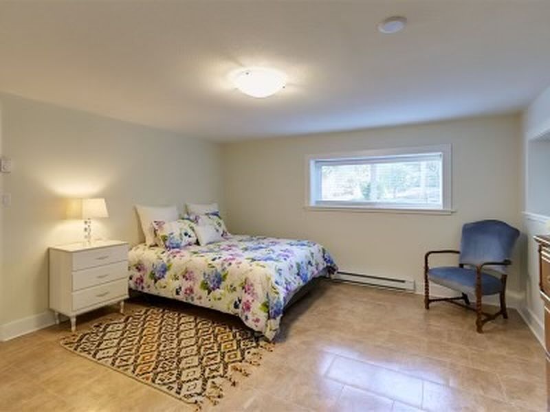 West Vancouver Apartment for rent - 4 Bedrooms — photo 2