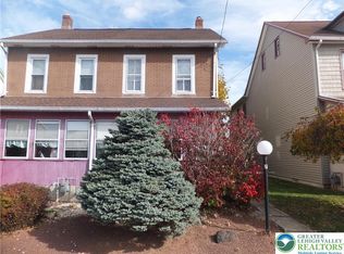 7 N 4th St, Coplay, PA 18037