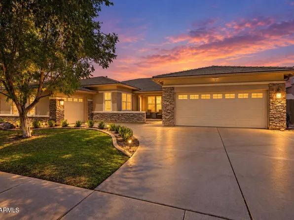 3158 E SIERRA MADRE Avenue, Gilbert, AZ 85296