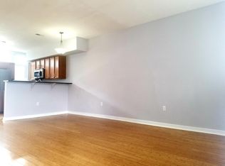 920 Mount Vernon St, Philadelphia, PA 19123