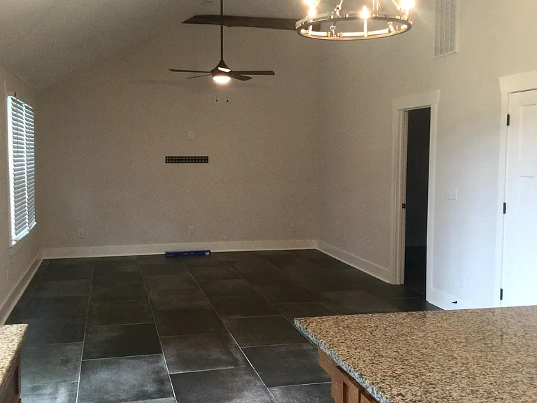 132 Retreat Ln — Photo 9