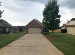 4507 Rosser Loop Dr, Bessemer, AL 35022