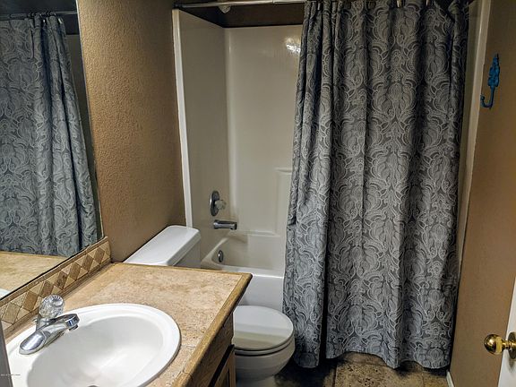 5th image of 7972 S Lennox Ln