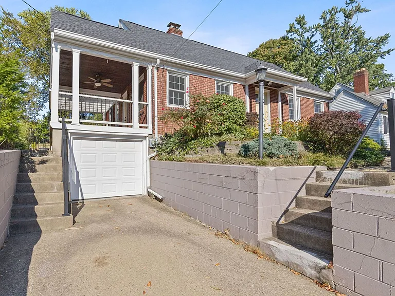 1377 Collinsdale Ave — Photo 35