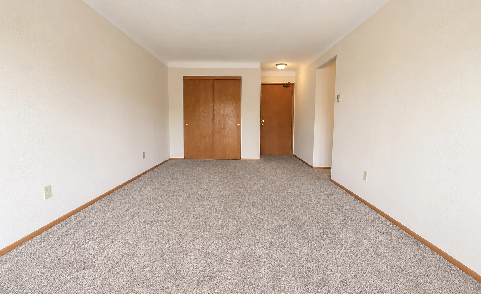 View Street Apartments — Photo 3