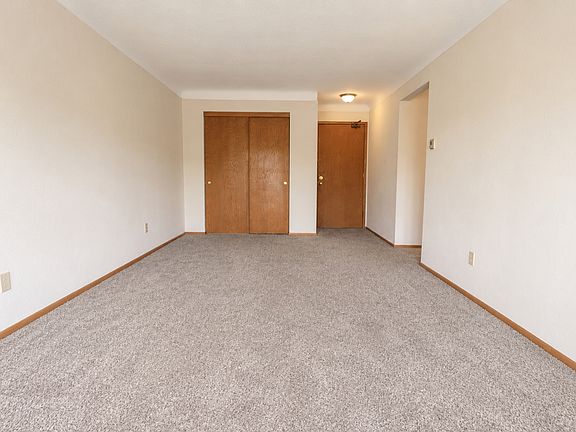 3rd image of 550 View St #2753773f0
