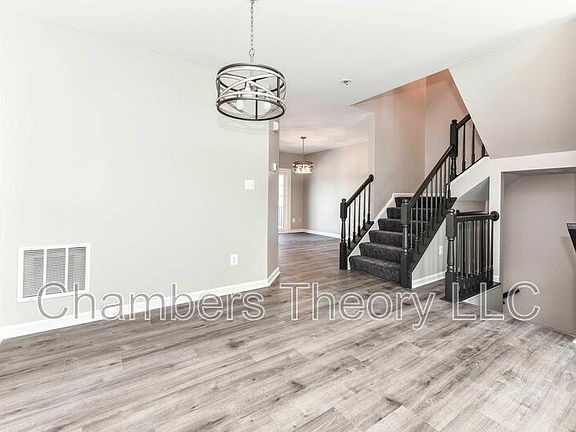 4th image of 43642 Lees Mill Sq