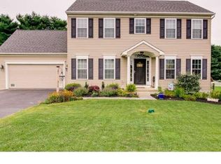 310 Redbud Dr, Oxford, PA 19363