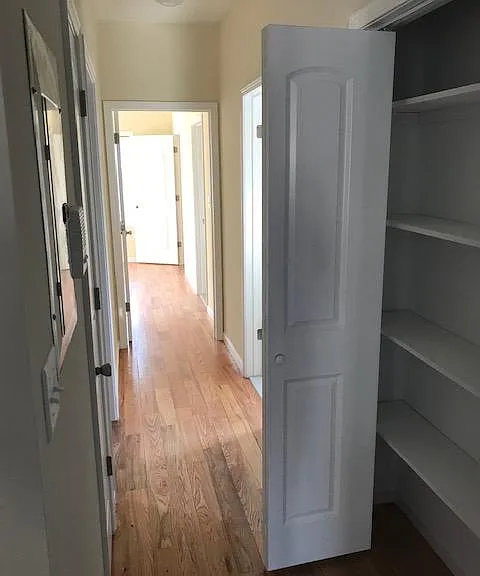 425 Jersey St — Photo 4