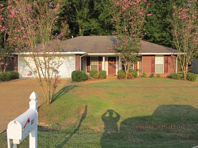 1st image of 328 Willow Bay Dr