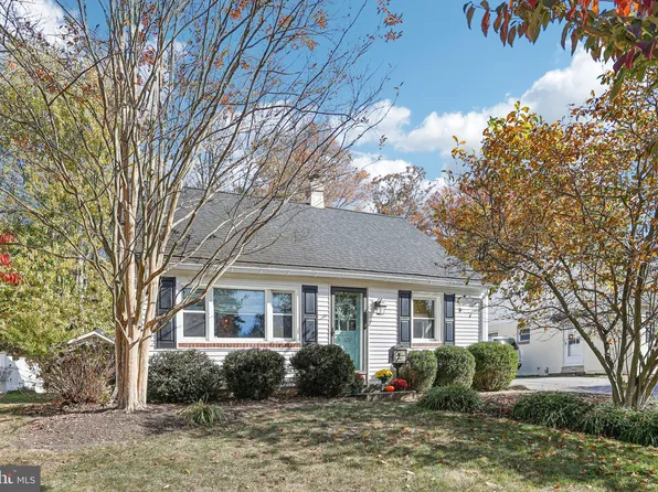 521 Hillside Dr, West Chester, PA 19380