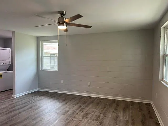 2 bed, 1.0 bath, 1300 sqft, $1,250 — Photo 3