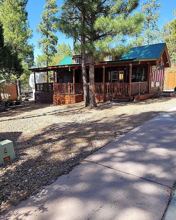 Tiny house n parking spot