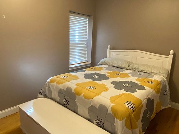 Bedroom 1st floor