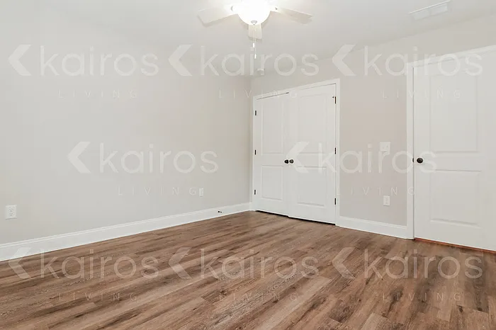 155 Cottage Grove Rd — Photo 11