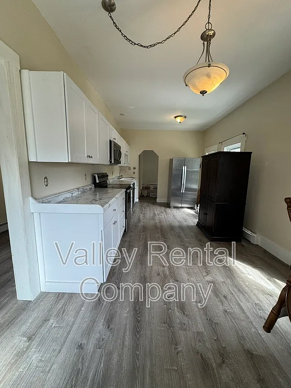2 bed, 2.0 bath, $2,795 — Photo 4