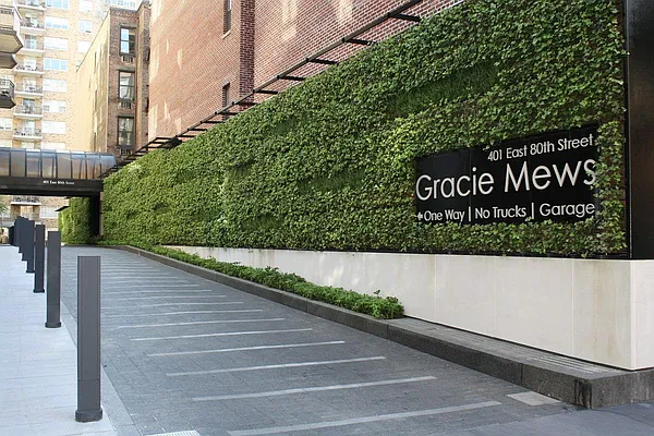 Rented by Keller Williams NYC | media 25