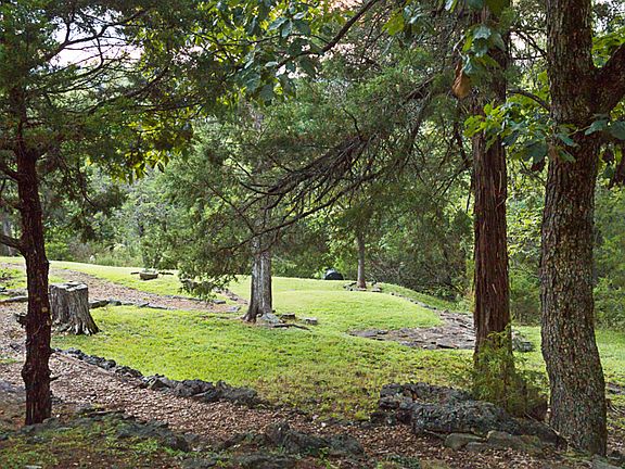 Nature trail to backyard