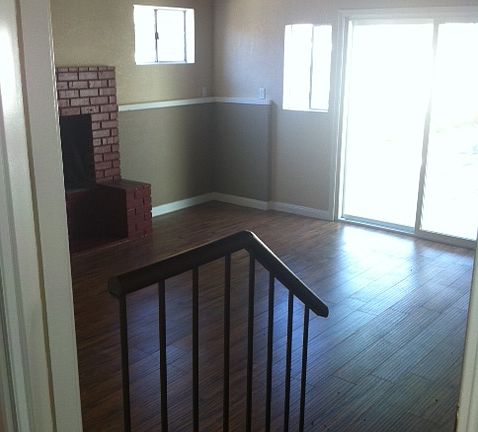 3rd image of 9207 Olympic Blvd