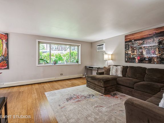 2nd image of 4881 N Hermitage Ave APT G1