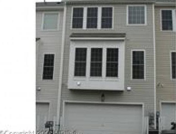 2nd image of 2511 Bronze Stone Pl