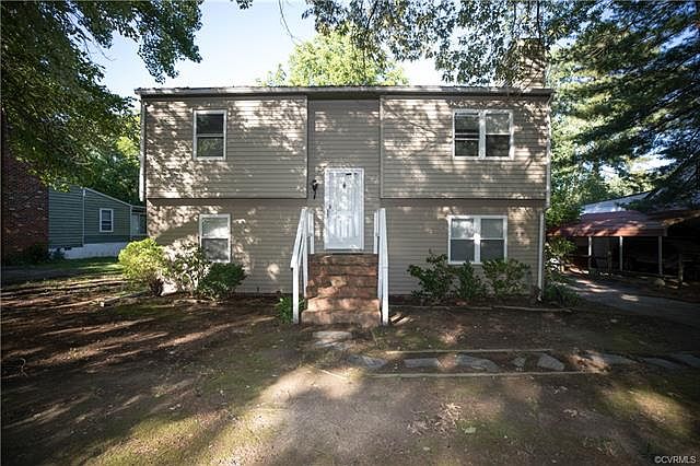 1st image of 6229 Meadwood Cir