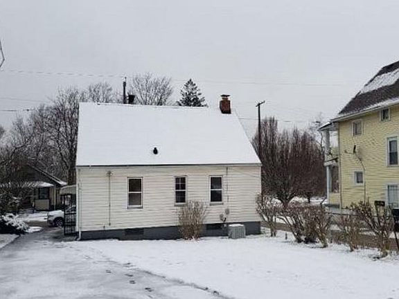 2nd image of 3323 E 128th St