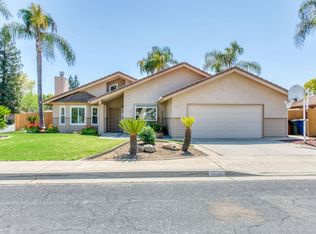 2396 Los Altos Ave, Clovis, CA 93611