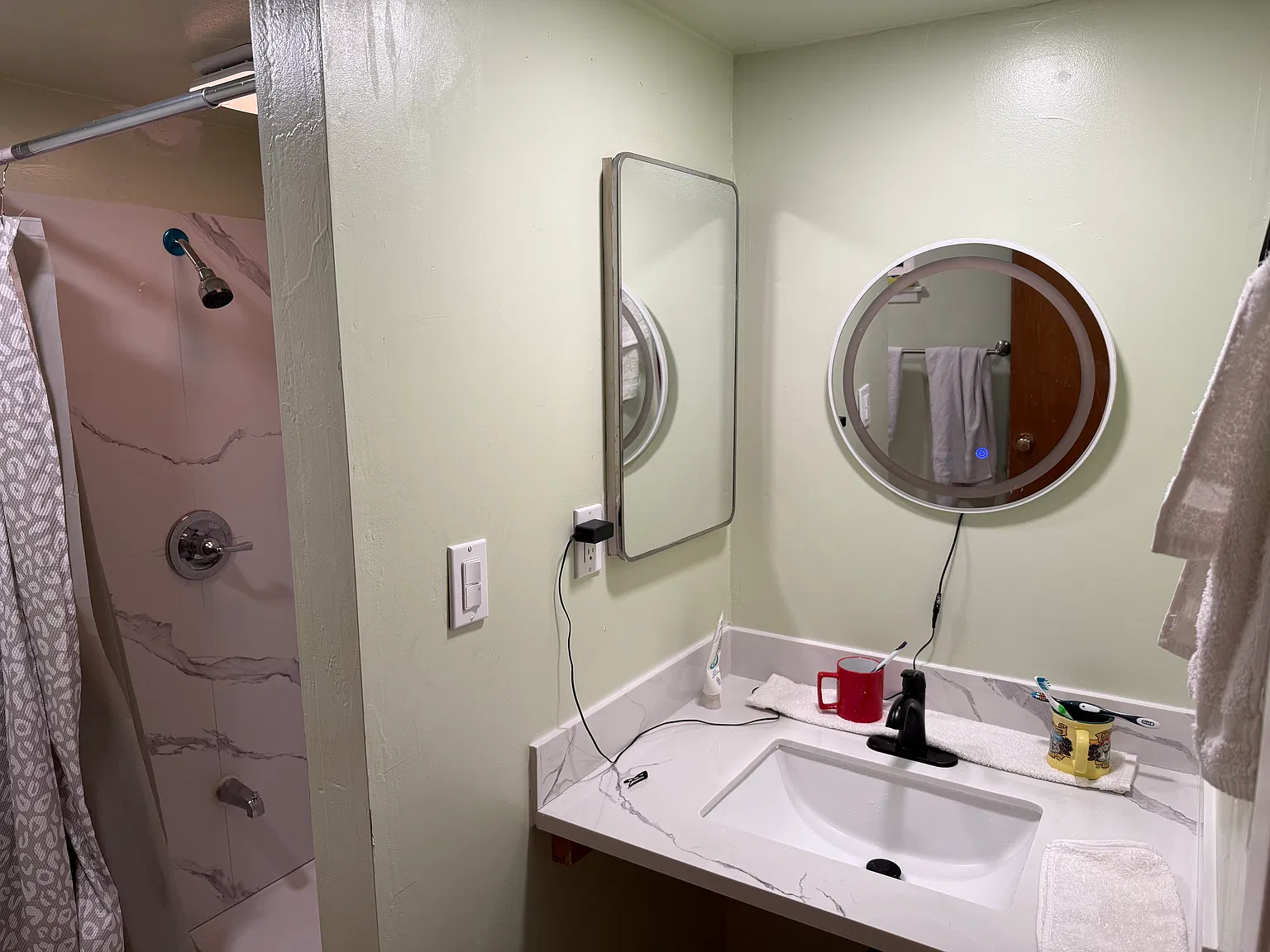 3 bed, 1652 sqft, $3,100 — Photo 2