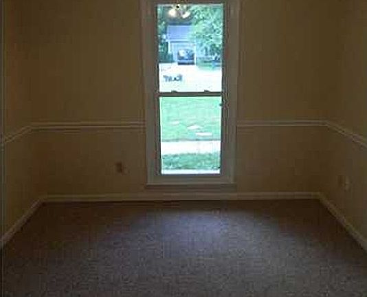 5th image of 1114 Joshua Dr SE