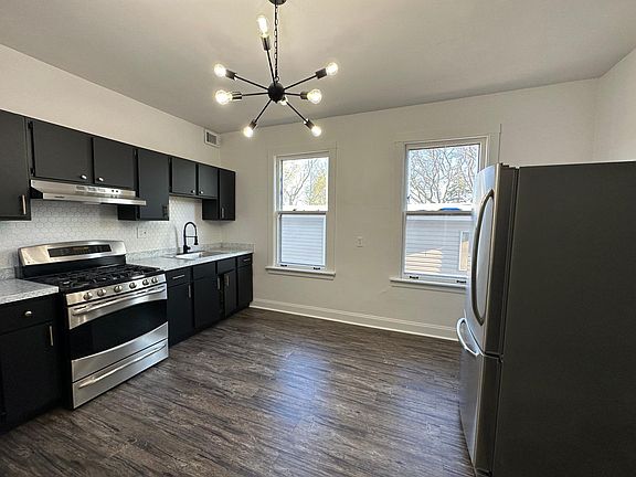 5th image of 4904 N Austin Ave APT 2