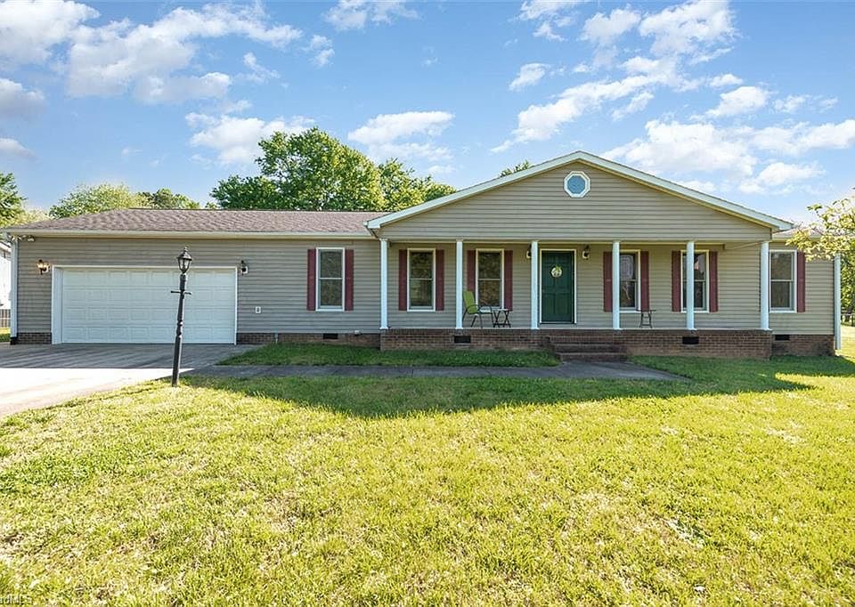 805 Alamance St, Gibsonville, NC 27249 Zillow