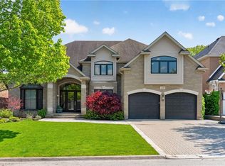120 Jerome Park Dr, Dundas, ON L9H 6H3