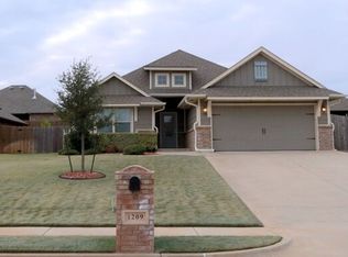1209 N Storybrook Ter, Mustang, OK 73064