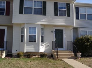 411 Independence Dr, Stafford, VA 22554