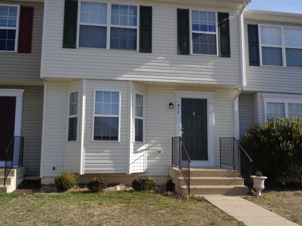 411 Independence Dr, Stafford, VA 22554