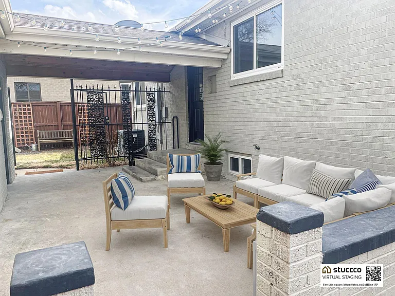 1290 Glencoe St — Photo 10