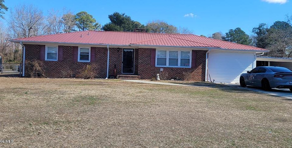 1st image of 2111 Westwood Drive