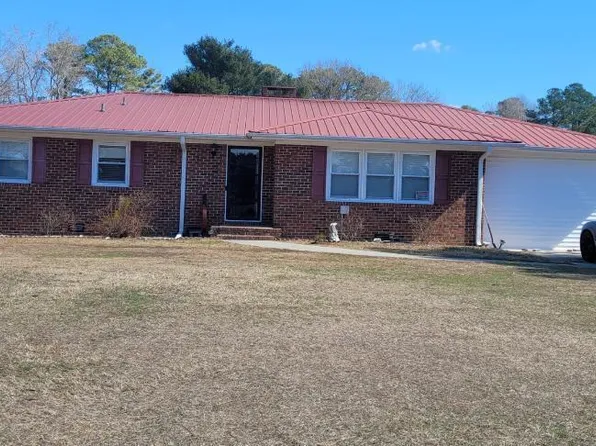 2111 Westwood Drive, Kinston, NC 28504
