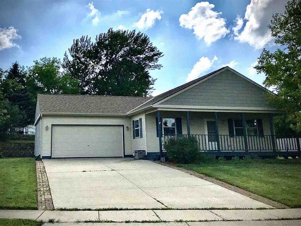 1st image of 200 E Haven Dr