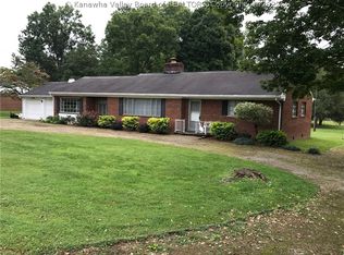 128 Maplewood Ests, Scott Depot, WV 25560