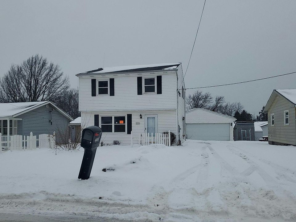 2214 Woodlawn Ave, Erie, PA 16510 Zillow