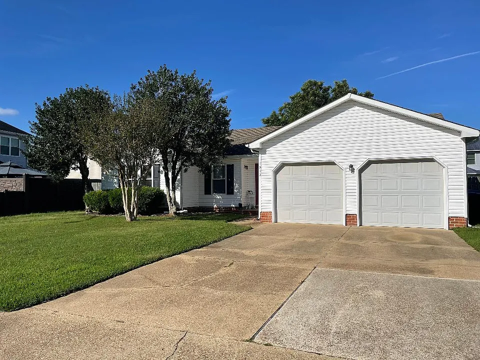 1012 Levy Loop
