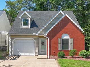 5797 Jeffrey Ln, Newburgh, IN 47630