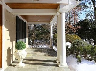 205 Manor Rd, Ridgewood, NJ 07450