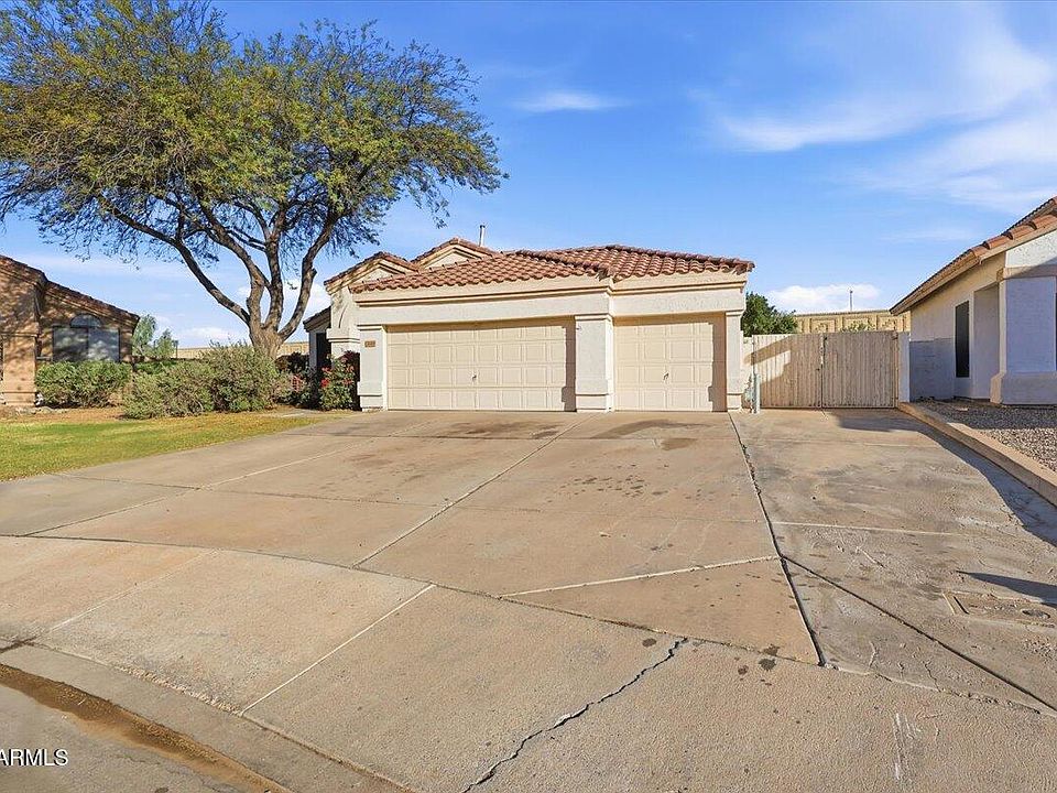 1st image of 3706 E ISABELLA Avenue