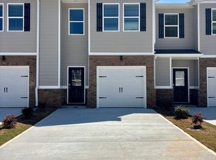 117 Meadowview Dr, Temple, GA